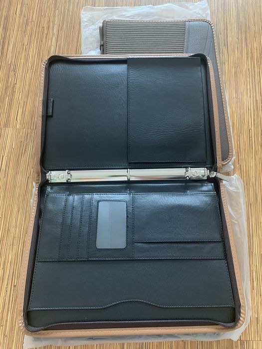 Папка деловая А4, Новые