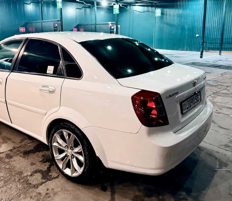 Lacetti 1.6 avtomat 2013 Ласетти 1.6 автомат 2013