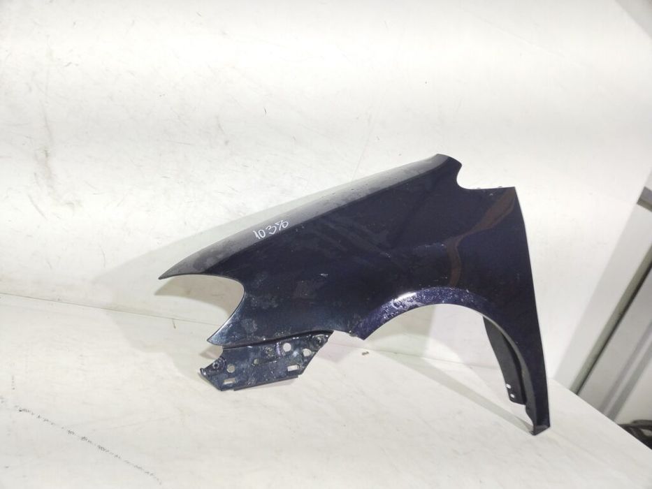 Aripa stanga fata VW Touran, 2010, 2011, 2012, 2013, 2014. 10370