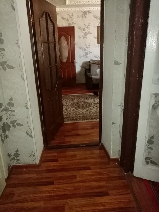 Продаётся дом г. Алмалык или меняю на квартиру в Ташкенте