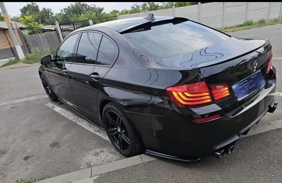 Lip Prelungiri Praguri BMW E60 E61 F10 F11 G30 G31 F90 F01 F12 F13 F14