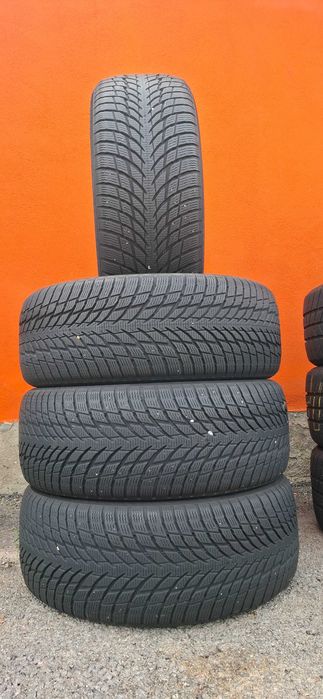 4бр. 235/45/19 Nokian 7mm грайфер, дот 21г. Безплатен монтаж