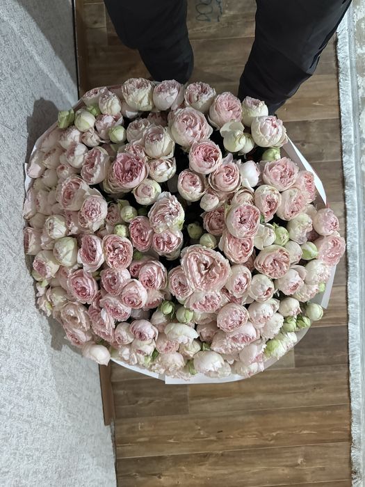 Цветы.