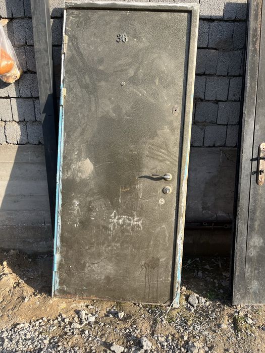 Сыртқы есік сатылад