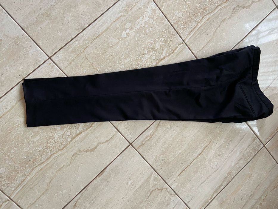 Pantaloni Zara elegant.