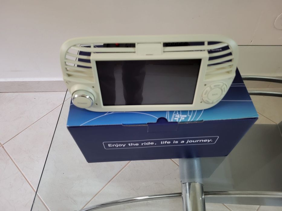 Navigatie Fiat 500(2007-2015),7 inch,2 Gb Ram,32 Gb stocare,Android