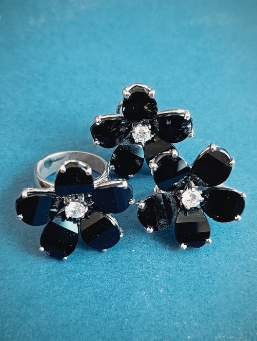 Украшения из серебра Swarovski