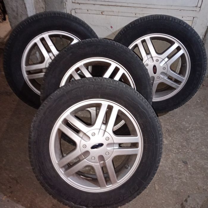 Джанти с гуми за ford