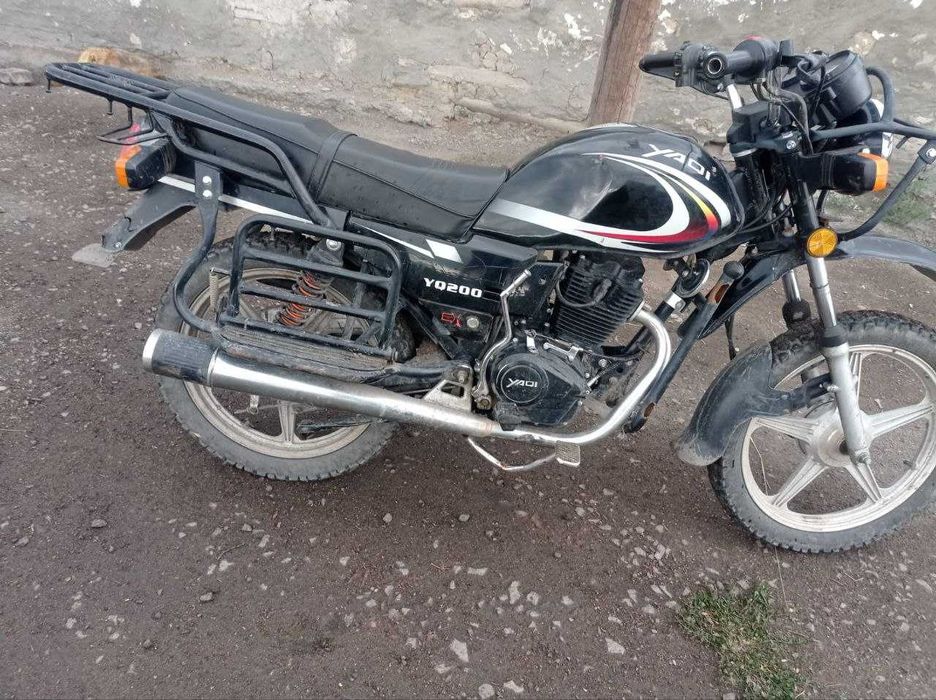 Продам мотоцикл YAQI
