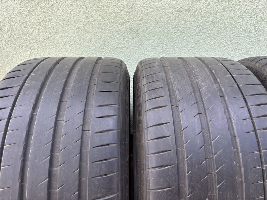 Michelin Pilot Sport 4S 275/35R21 \ 315/30/R21