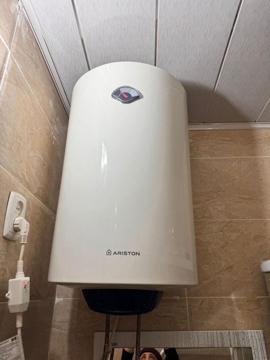 Аристон 80л жаксы