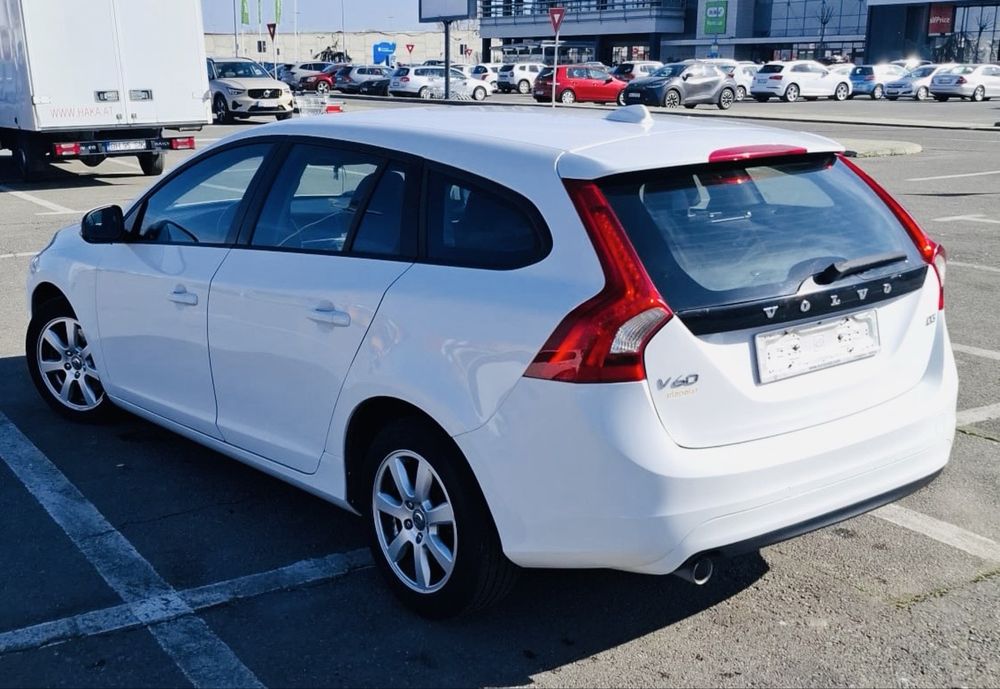Volvo V60  - D3 - 2.0diesel - euro5
