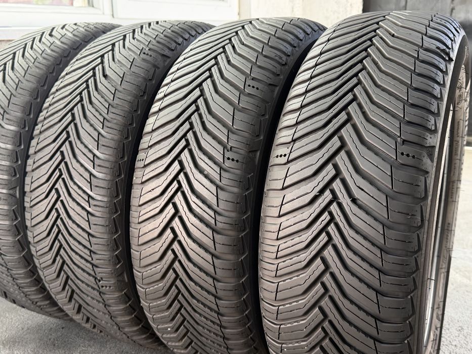 205/55/16 Michelin 4Броя: 240€ 6.5мм Всесезонни гуми