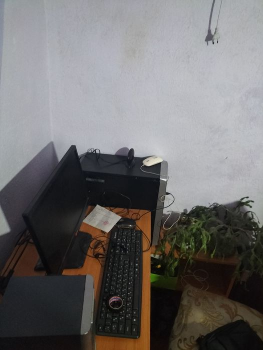 Komputer 100$ korinlar