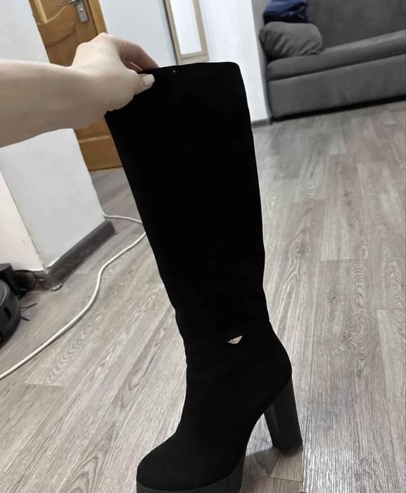 Сапоги зимние на каблуке