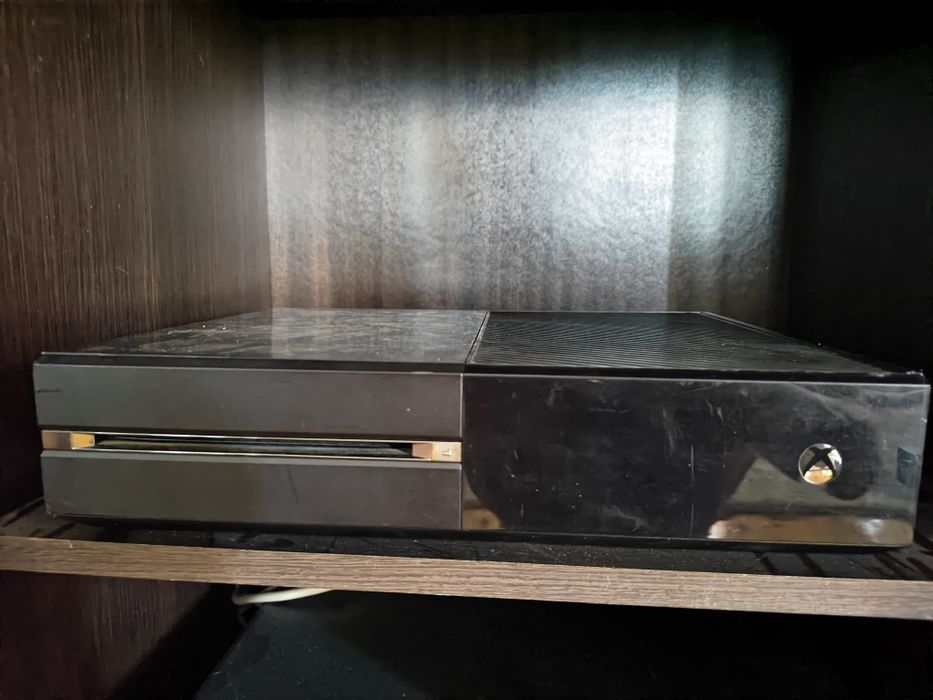Xbox one fat 512гб продам или обмен