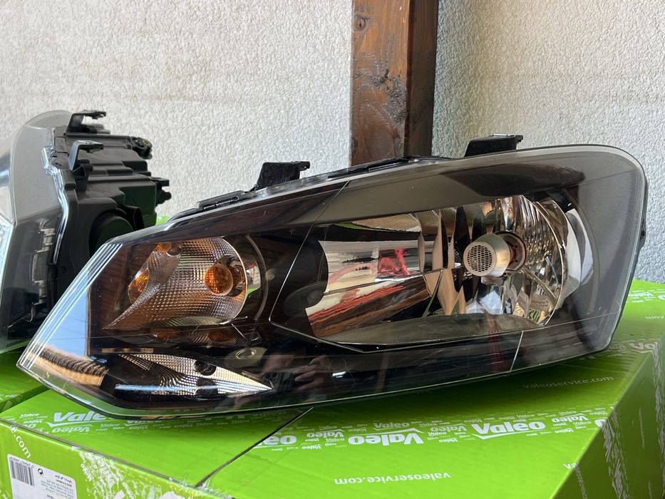 OE Фарове за VW Polo моделите от 2009 до 2016 година