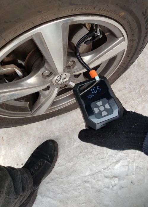 Компрессор автомобильный от аккумулятора