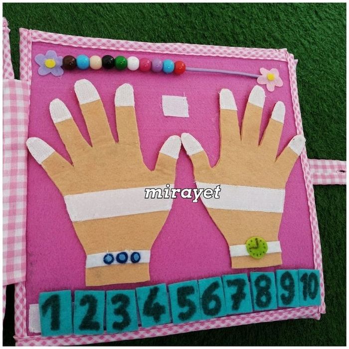 Развивающая книга из фетра