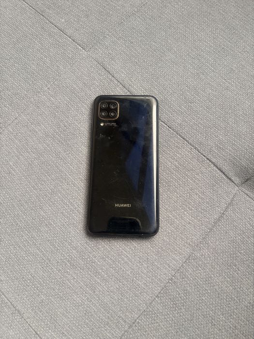 HUAWEI P 40 lite
