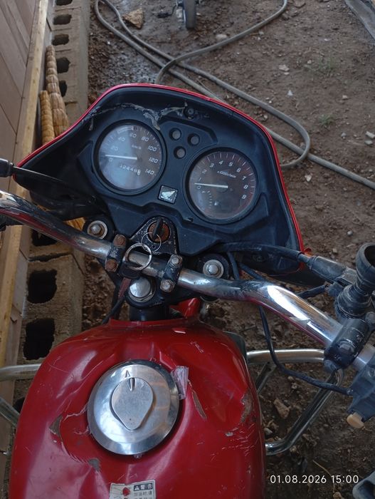 Мотоцикл HONDA сатылады