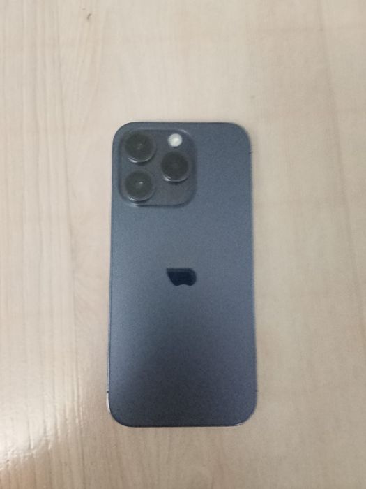 Обменяю айфон на айфон 15