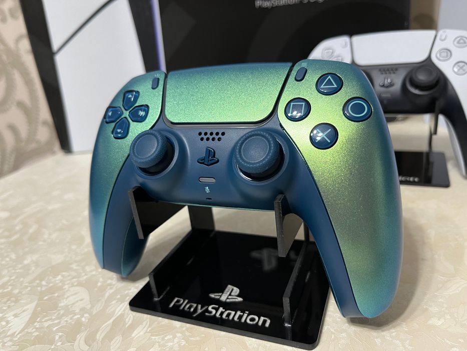 Продам PlayStation 5 Digital Edition (1TB)