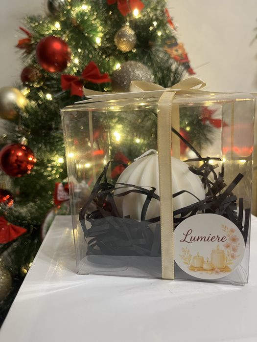 Коледни ароматни свещи