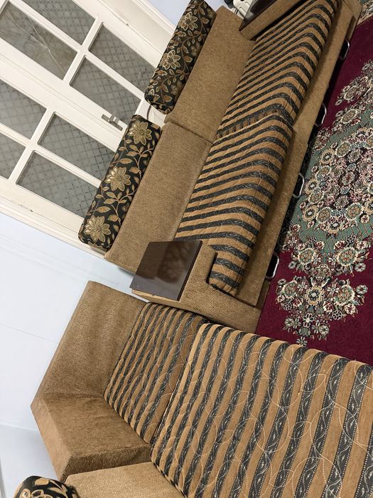 Mebel ugolok kelishilgan narxda