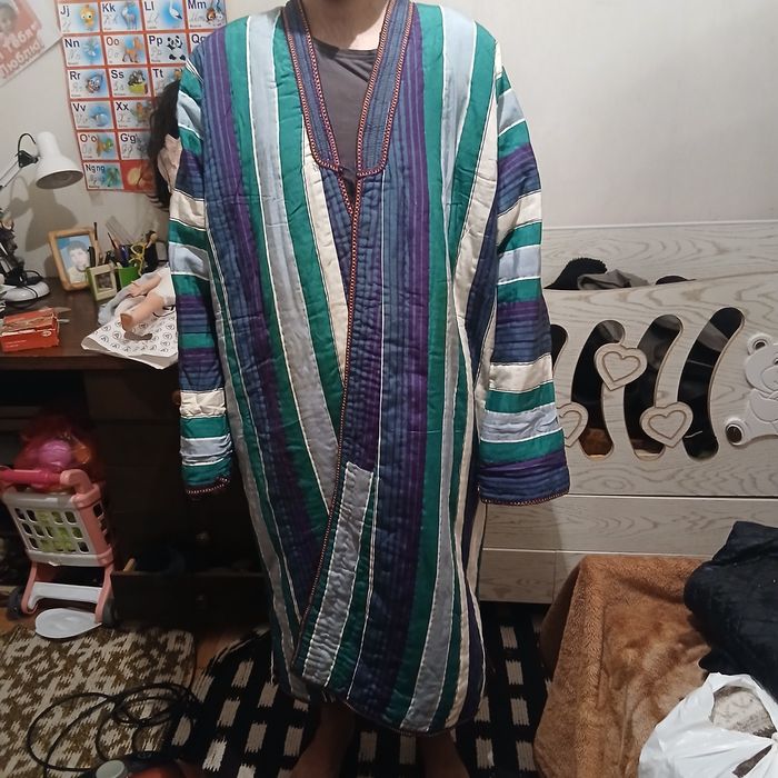 Продается бекасам чапан