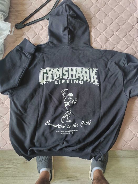Нови дрехи Gymshark