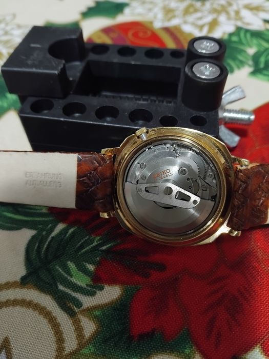 Часовник Seiko 5