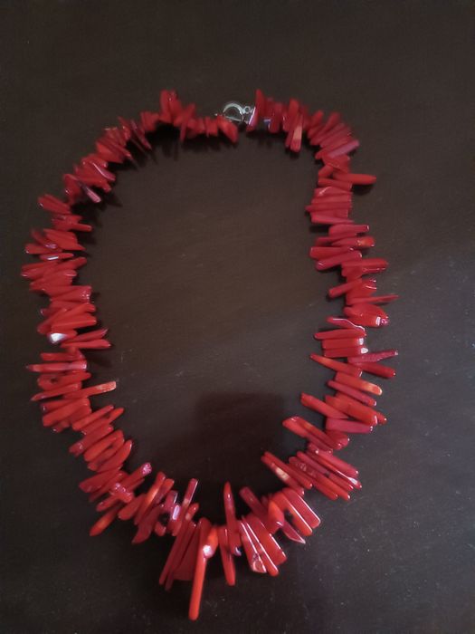 Продам бижутерия бусы