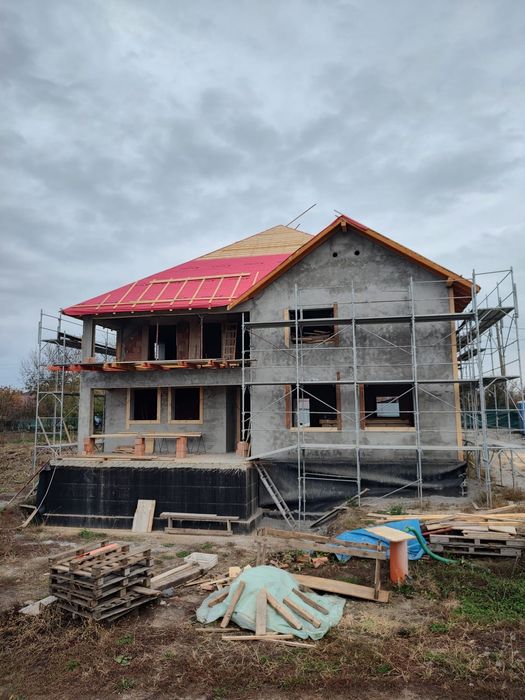 Acoperisuri complete montatori acoperisuri  materiale si manopera