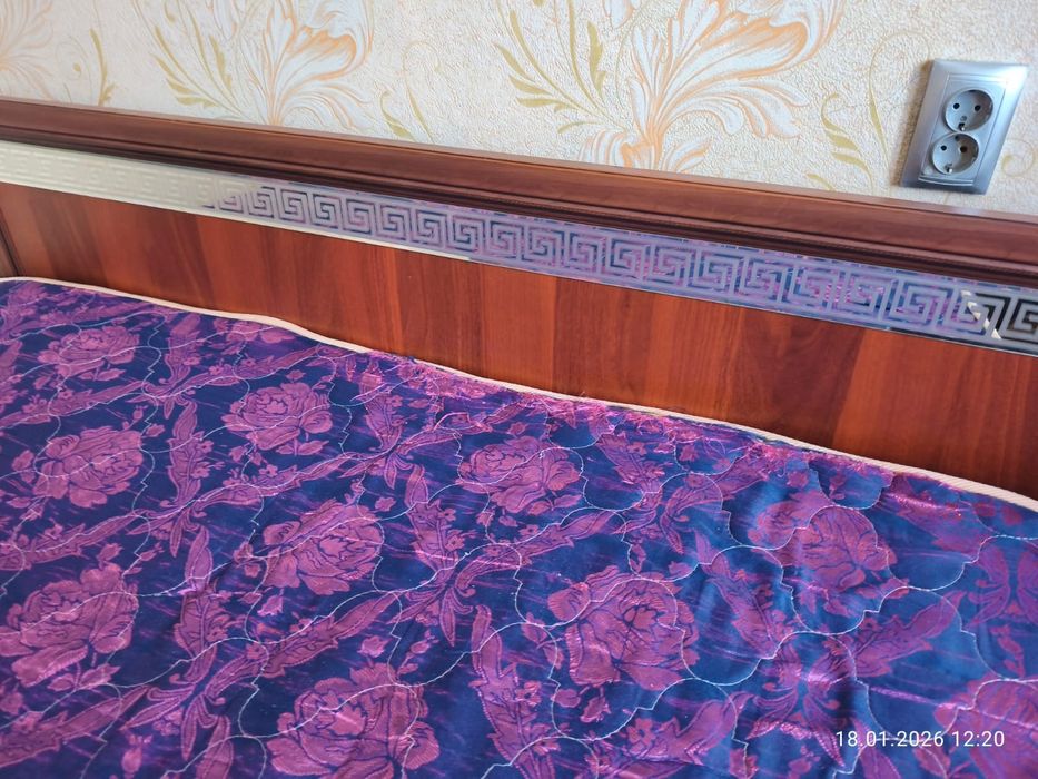 Матрас на двуспальную кровать