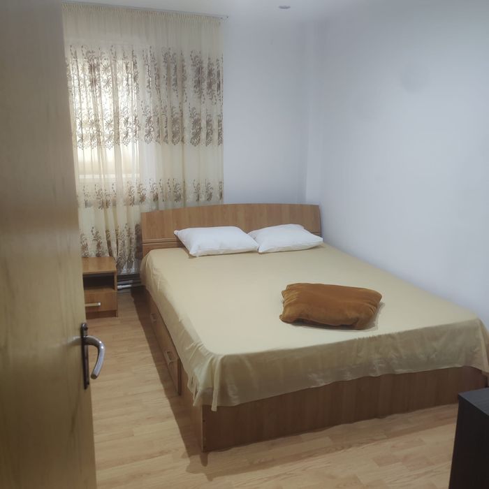 Apartament cu 2 camere de inchiriat
