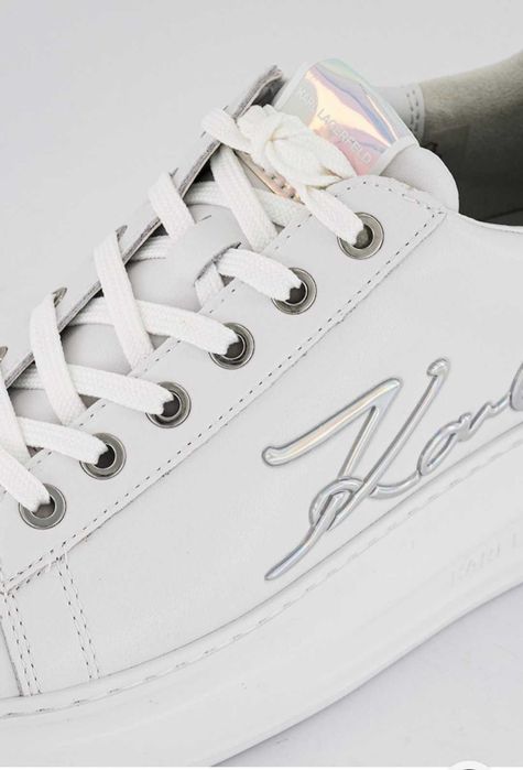 Karl Lagerfeld - Кожени спортни обувки с метално лого, Бял, Сребрист