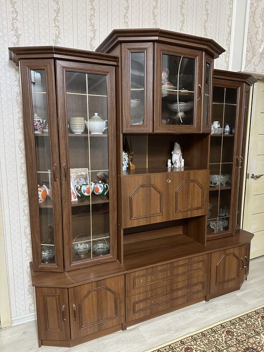 Сервант. Мебель для гостиной