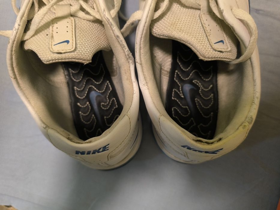 Nike номер 42.5 кожени маратонки