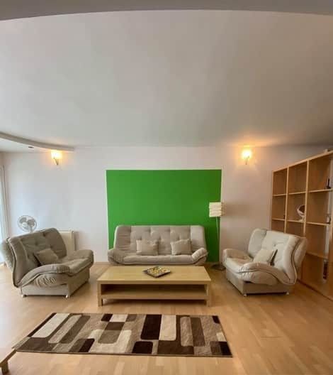 Apartament de închiriat cu 2 camere, în Centru Nou