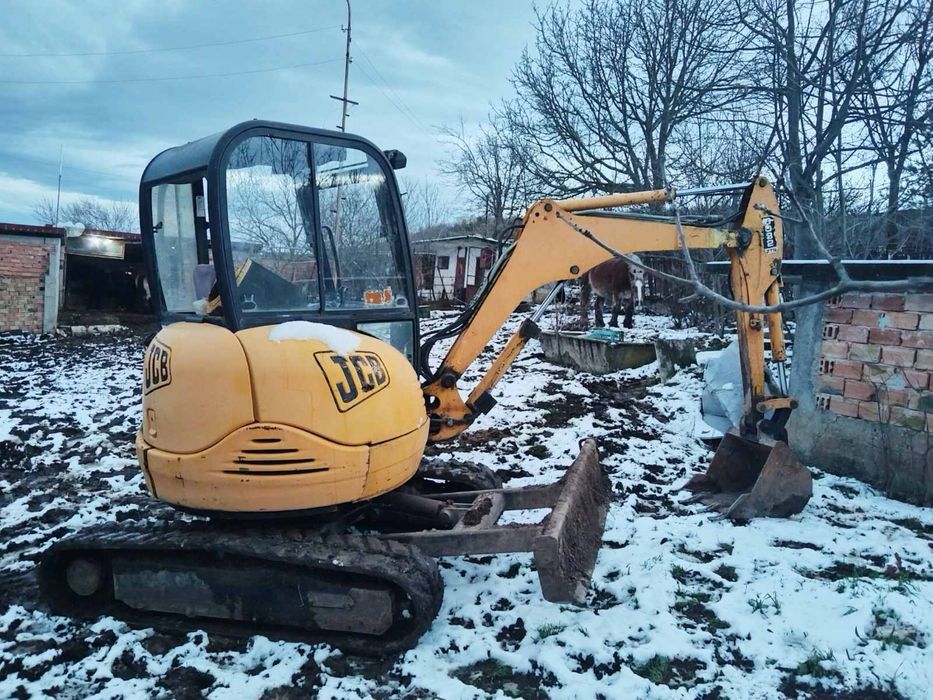 Услуги с мини багер и самосвал