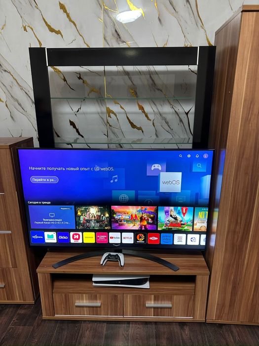 Продам стенку «горка» в гостинную