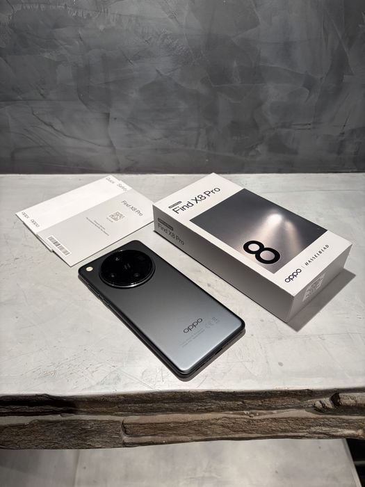 КАТО ЧИСТО НОВ Oppo Find X8 Pro 512 GB + Български език