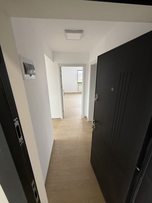 Apartament bloc nou 86mp2 util / predat la cheie / proprietar