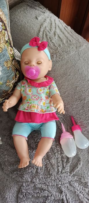 Продам куклу беби Борн.