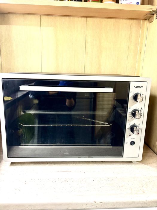 Продам электро духовка