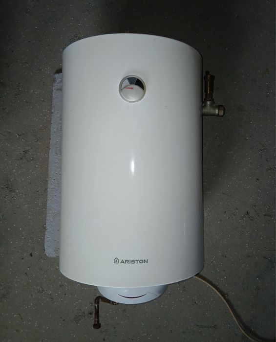 Boiler ARISTON de 80 litri, functional
