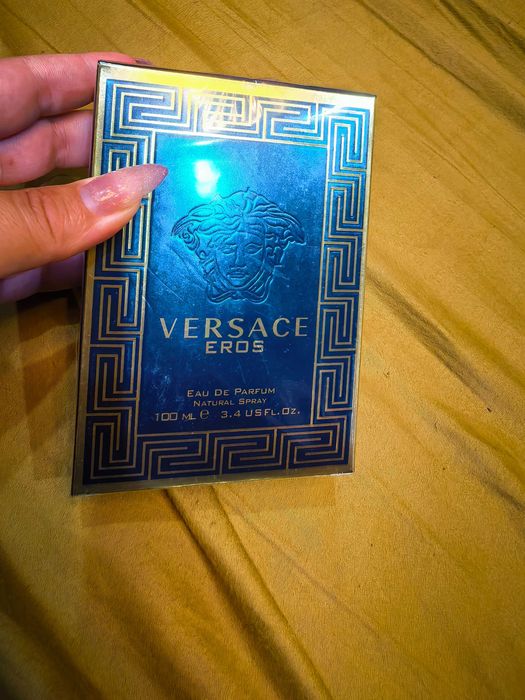 Оригинален мъжки парфюм Versace