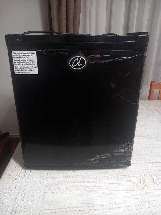 Mini frigider pentru rulotă sau camion