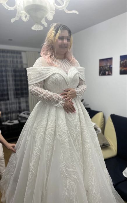 Rochie Mireasa stil Printesa